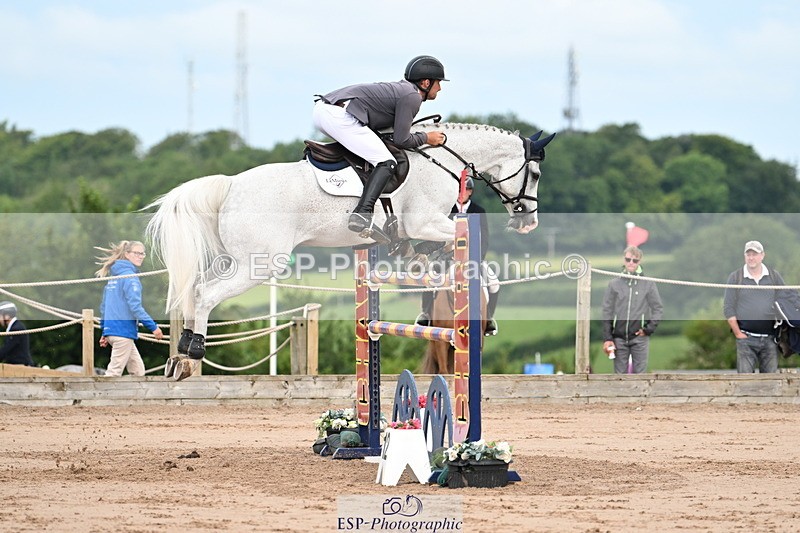 240721A-084959-16676 - Cls 20, 1 Star Gold Tour 1.35m