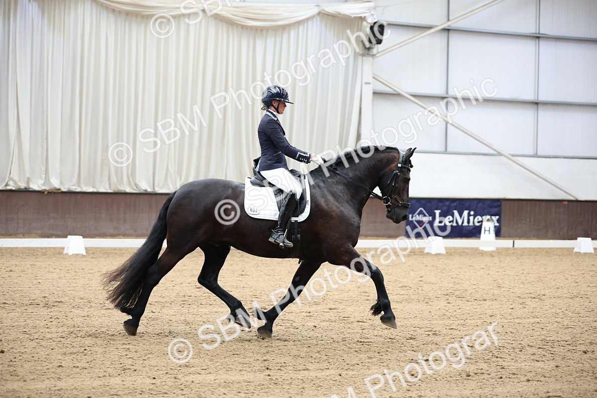 SBM_003179 - Class 5 - Novice 6 Gold - 11.41-12.51