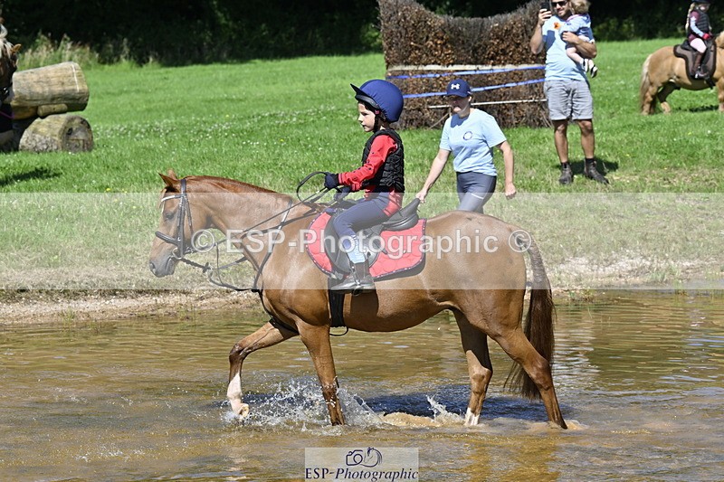 240728B-110713-01092 - Gemma's Group XC