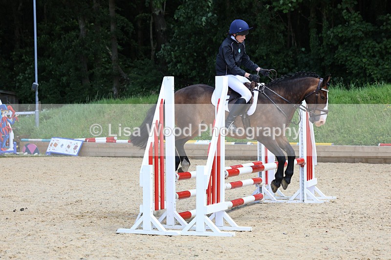 3E7A2346 - Class 4: 70 -75cm Part A