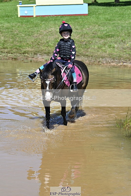 240728B-111837-00835 - Theo's Group XC