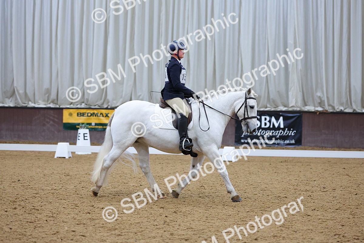 SBM_003864 - Novice