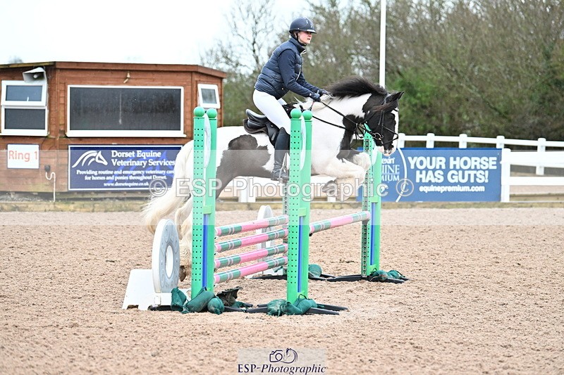 240224A-084210-02832 - Cls 9 British Novice and 90cm Open