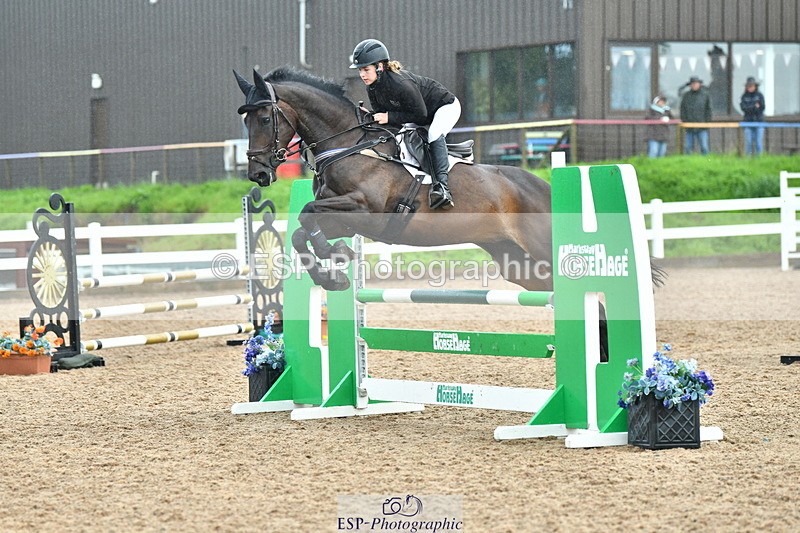 230812A-090734-07557 - Cls 25 A&B Brit nov & 90 Open