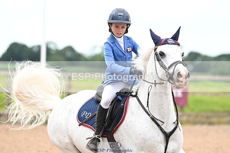 240630A-131904-13649 - Cls 25 HOYS 138cm Qualifier