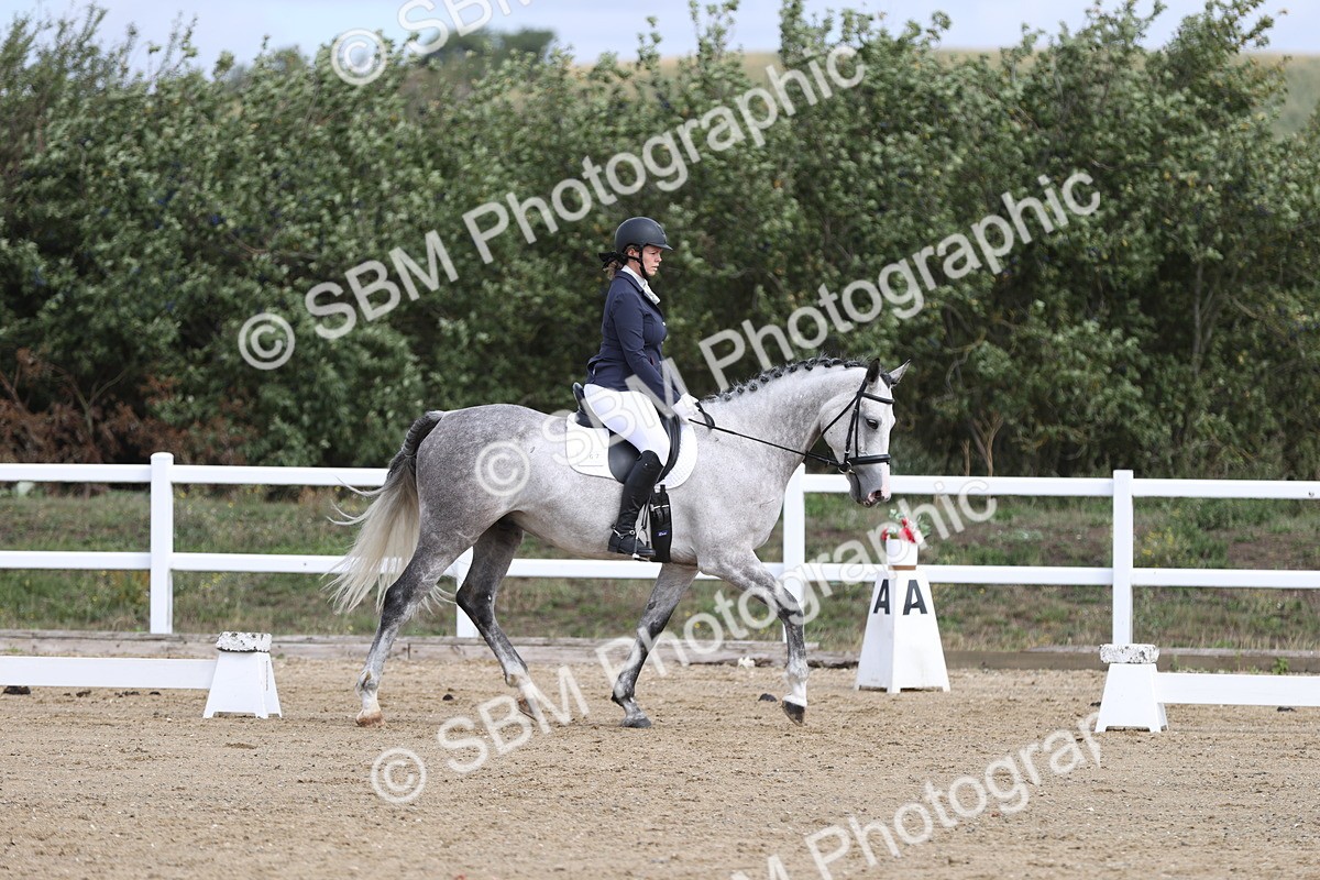 SBM_001518 - Class 2 - Intro 4 Champs - 10.56-11.44
