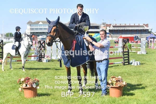 BPP_7597 - CLASS 5 ScottiBranch Outdoor Open Championship Inc The Wright , Johnston & Mackenzie LLP RHS Young M