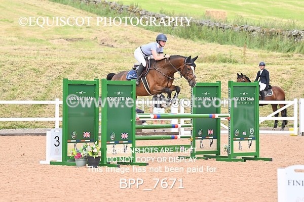 BPP_7671 - CLASS 16 FRI GFS Saddles Senior Newcomers/1.10m Open