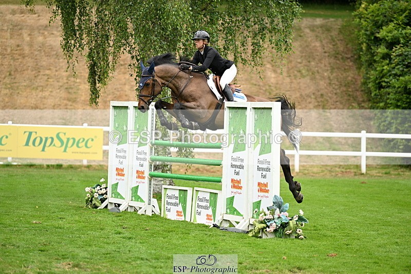 250705A-140436-14910 - Cls 31 Snr 1.35m Grand Prix