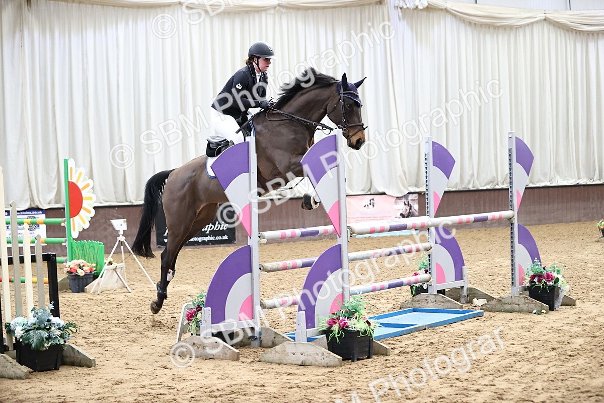 SBM_006188 - Class 16 - Senior Newcomers - 1.10m Open