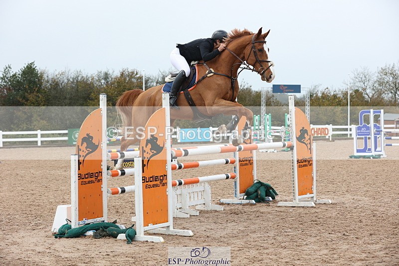 231112A-125610-04277 - Cls 19 Snr 1.05m Open