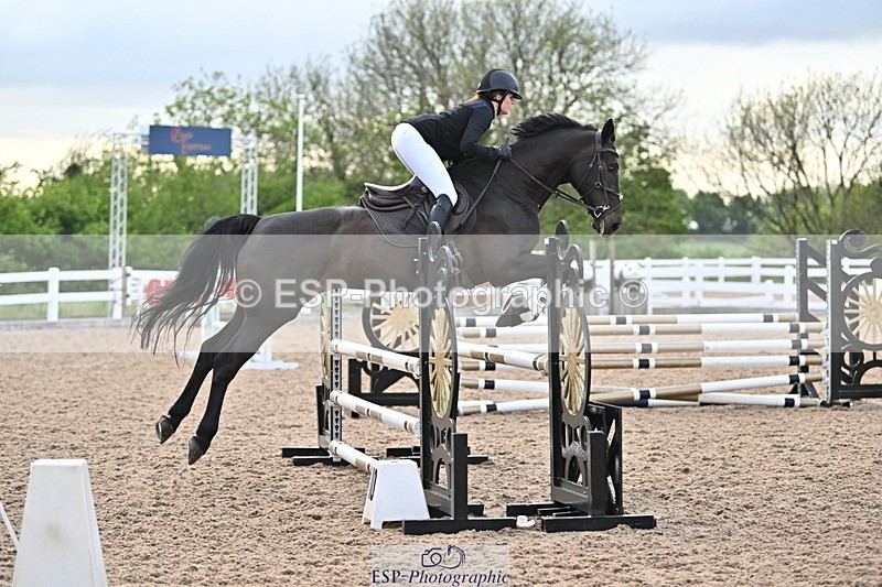 240514A-192437-00575 - 90cm