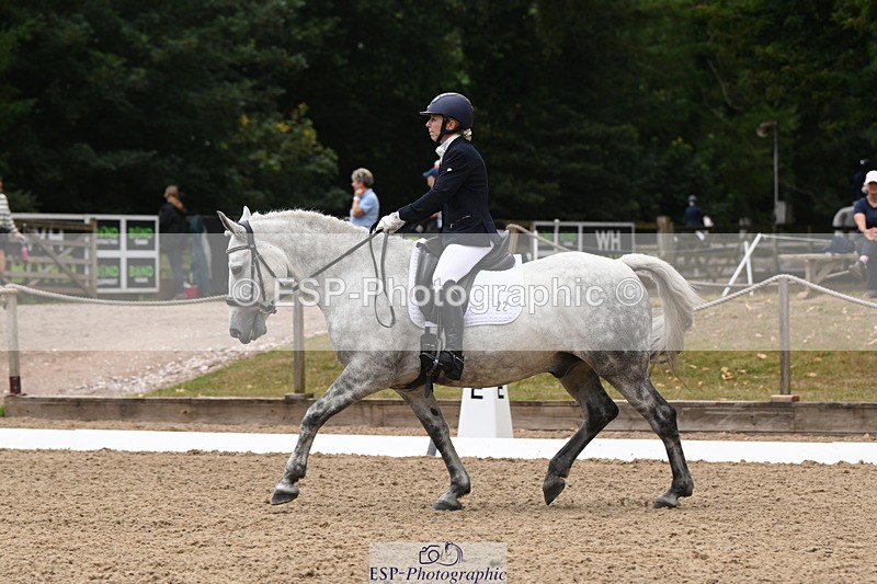 250720A-122840-10306 - 022-Vanessa.Capps-Catch.the.Moment