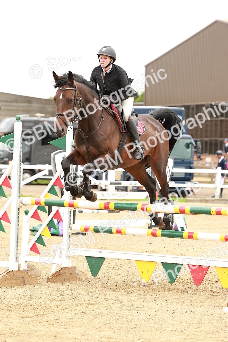 1I0A7752 - Class 4 - Senior Newcomers 1.10m