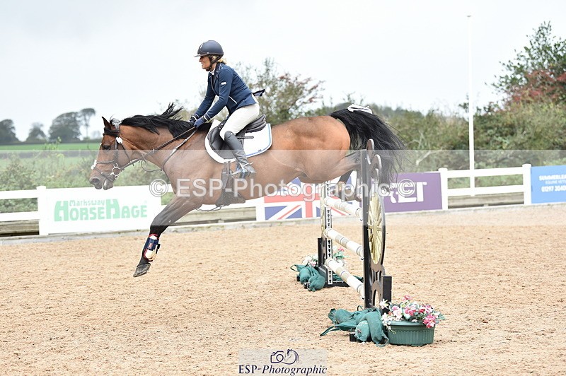 231013A-130834-01719 - Cls 3 1.05m Amateur Quali