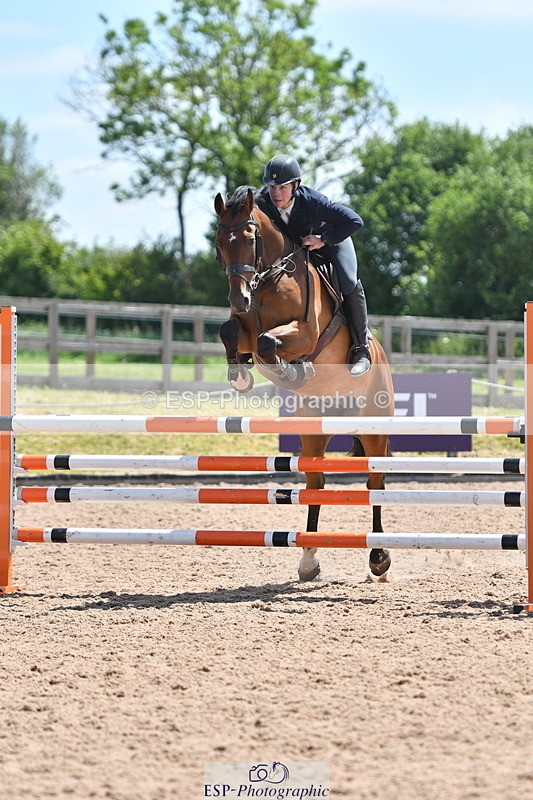 240609A-123151-05210 - Cls 18 Snr Newcomers and 1.10m Open