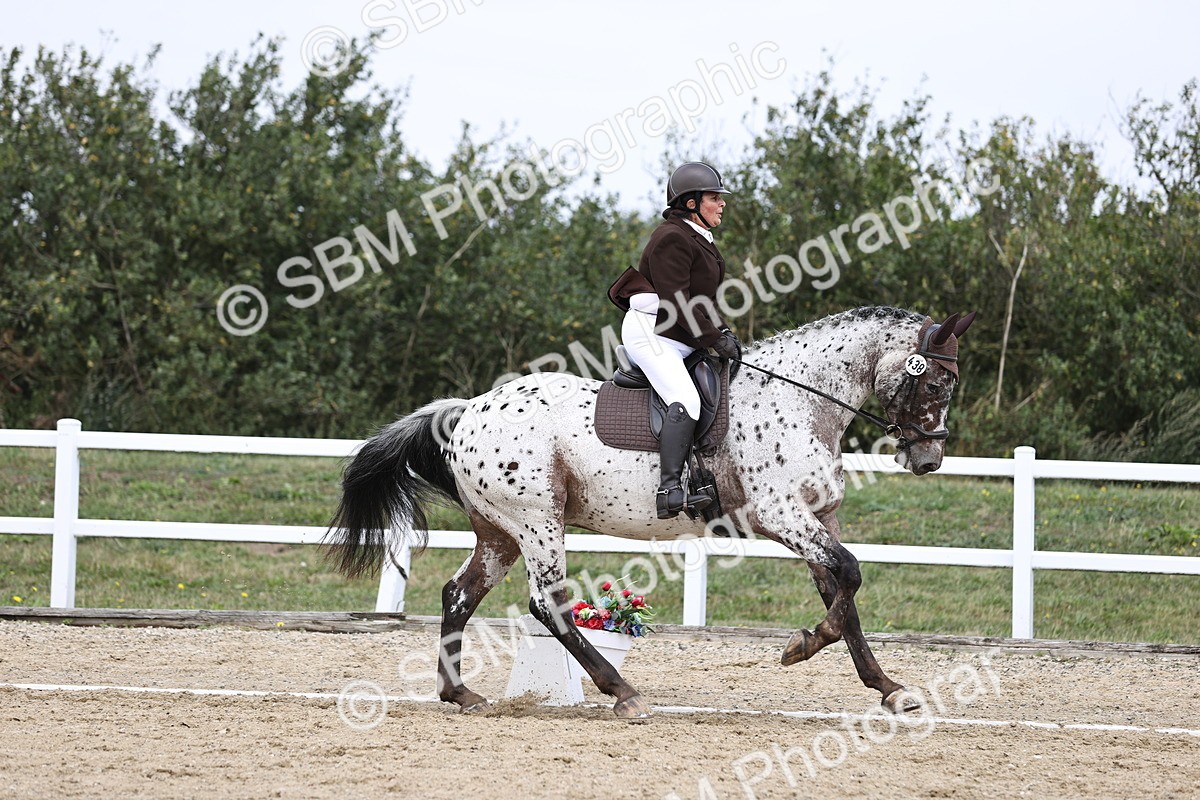 SBM_016855 - Class 14 Novice 23 - 11.53-12.56