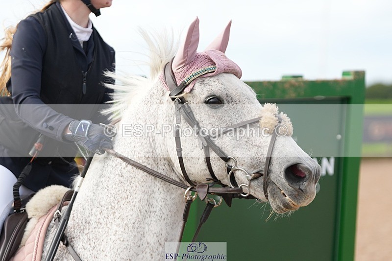 250921-101805-02156 - Cls 4 Pony British Novice and 80cm