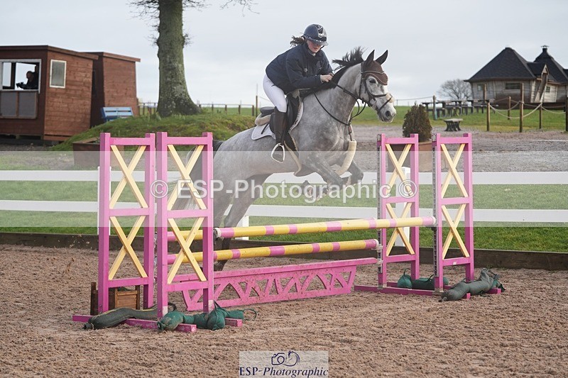 260201-102022-03049 - Cls 16 British Novice and 90cm