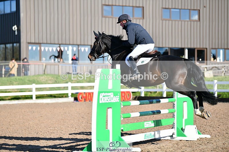 231110A-124427-00432 - Cls 4 Snr 1.05m Open