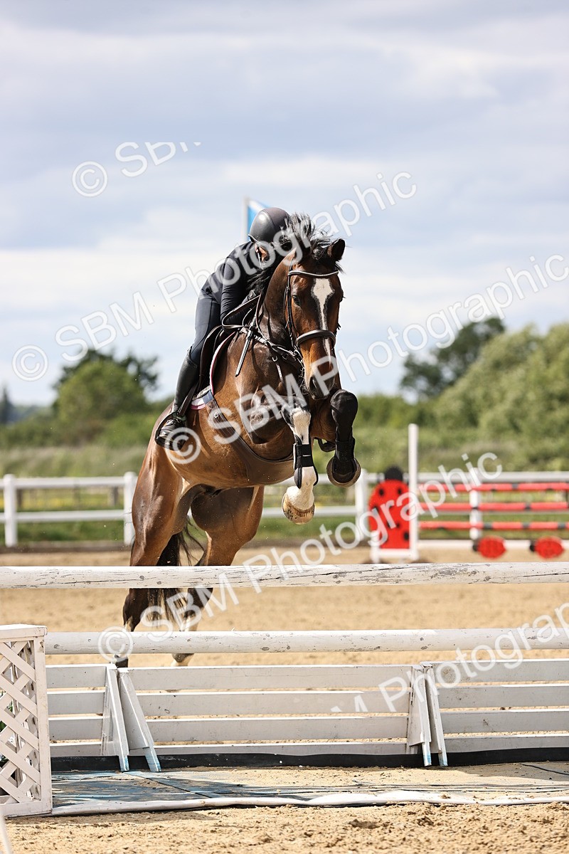SBM_003591 - Class 12 - Senior Open - 1.15m