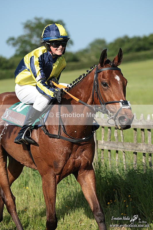 PR 250526 650 - Pony Racing from Chaddesley Corbett 25/05/26