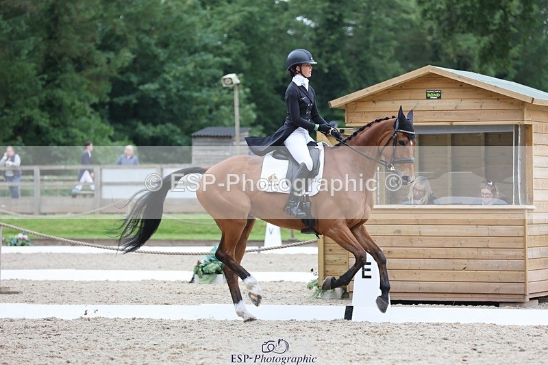 240523-180601-06318 - 329-GLOBAL_AMARETTO-Charlotte_Agnew