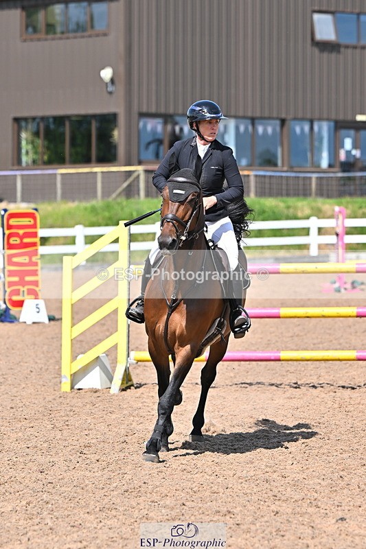 240619A-155348-01032 - Cls 5 Snr Foxhunter and 1.20m Open