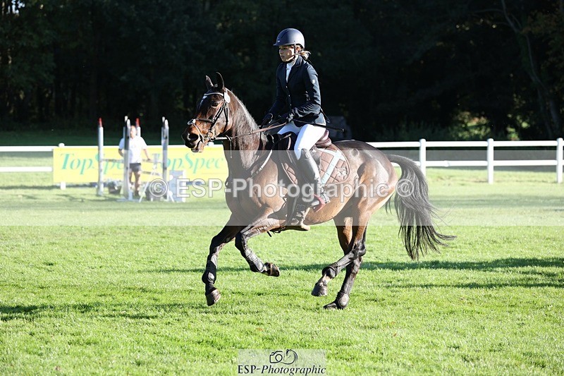 231022-094440-24089 - 670-SEEK.INDI-Maia.Ramasamy-TrotUp+SJ