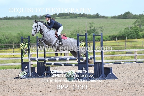 BPP_1333 - CLASS 10 SAT Senior BritiNovice/ 90cm Open