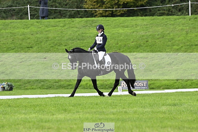 251023A-113536-03896 - F-413-Lucy.Jowett