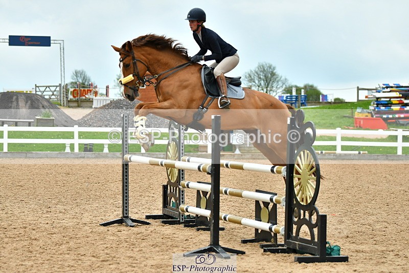 230514A-162650-03578 - Cls 31 1.05m Amateur Quali