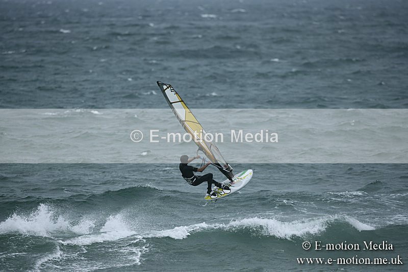 WS 150913-28 - Windsurfing