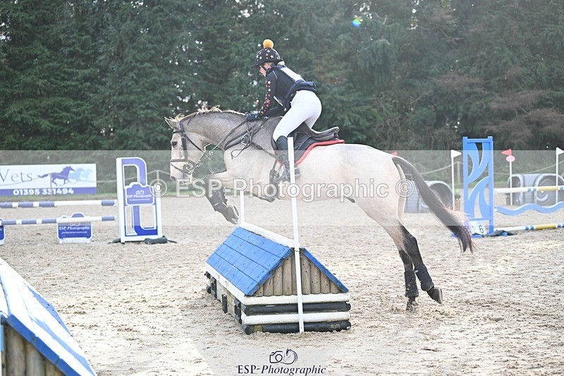 241117-133618-04216 - Cls 3 90-95cm 13.00 to 14.00