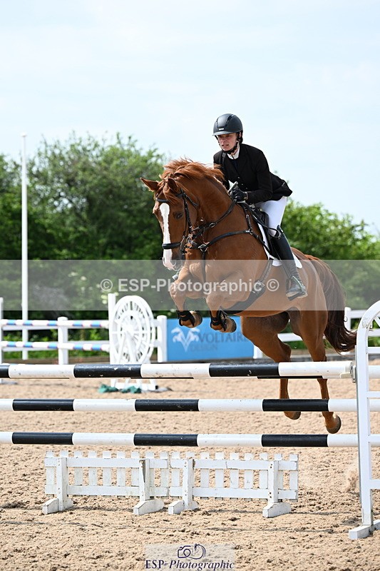 240605A-153709-00914 - Cls 5 Foxhunter and 1.20m Open