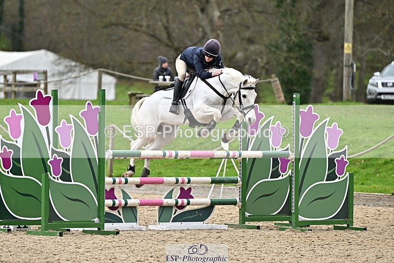 250201A-135533-00915 - Cls 03 Local Horse 110cm