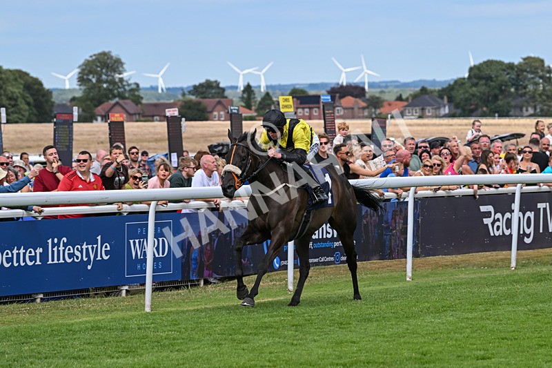 050725-Race 3-Lady Roxby-7944 - Race 3