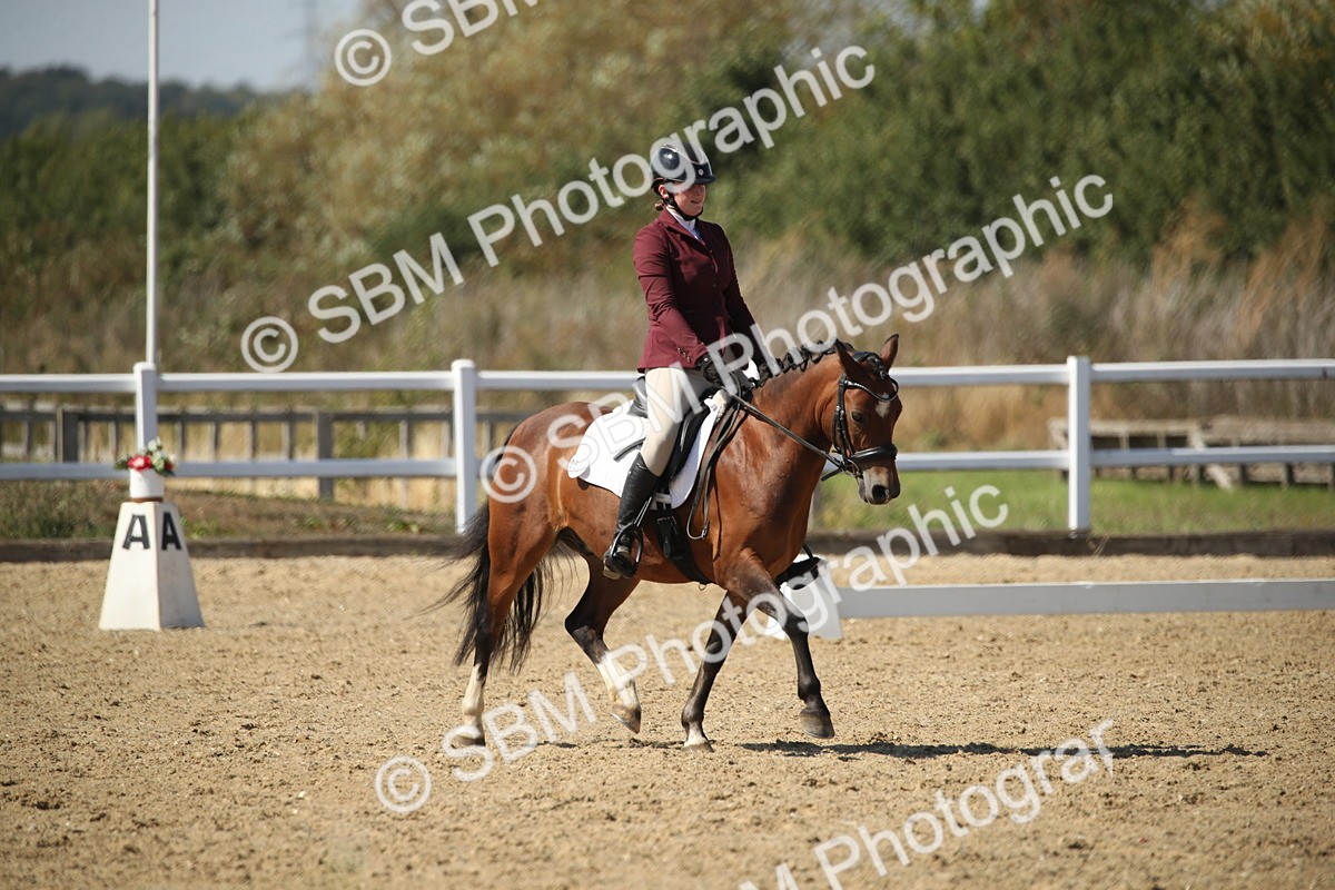 SBM_005820 - Class 11 - Novice 5 - 13.19-14.22