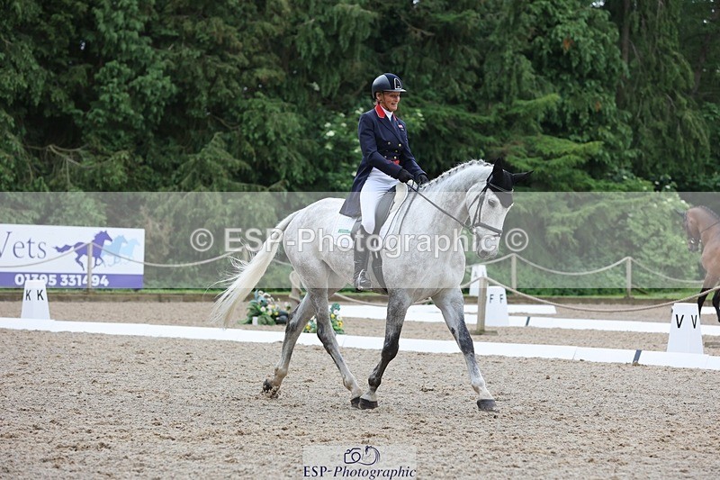 240523-093920-03175 - 208-KING_LOUIS-Mary_King