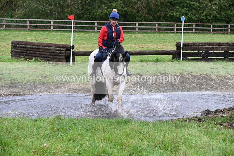 WJ6_6332 - Time at Photographer 12:41 to 13:05