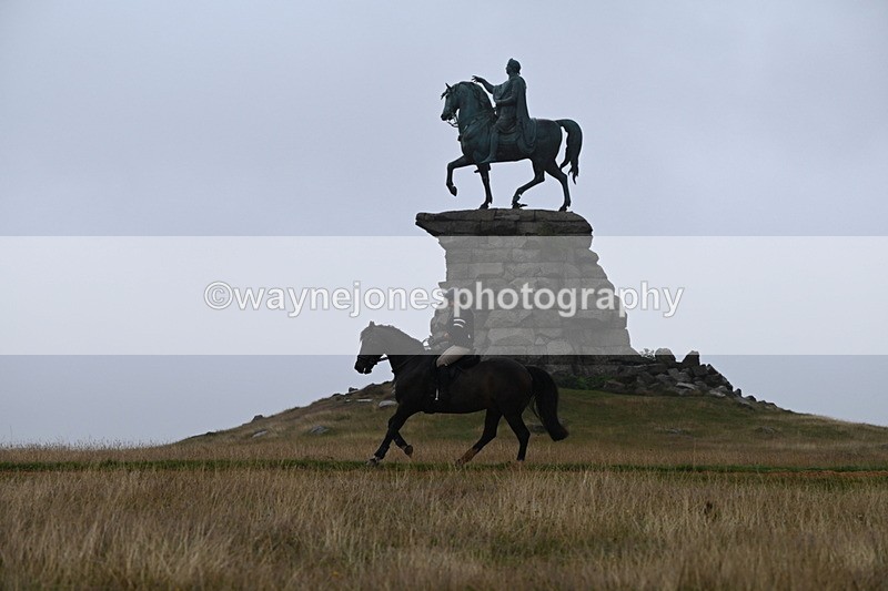 DSC_0960 - Time at Statue 10:58 to 11:53