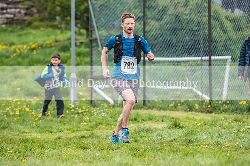 3 Peaks Finish-1213 - The 3 Peaks Race Saturday 26th April 2025 - The Finish