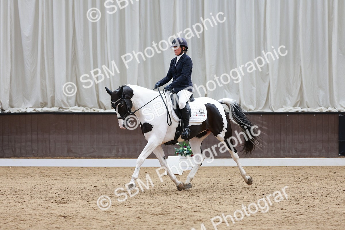 SBM_009164 - Class 6b - Novice 6 - 11.02-12.19