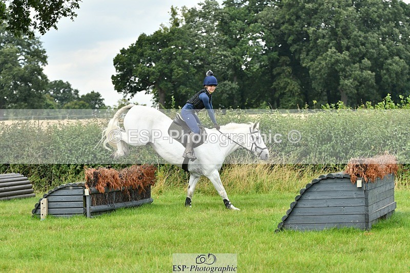 230817-142355-01277 - Theo's 2nd Group - XC