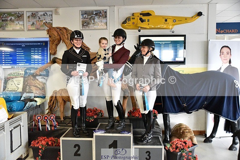 250215-153840-04524 - Medium Gold Presentations