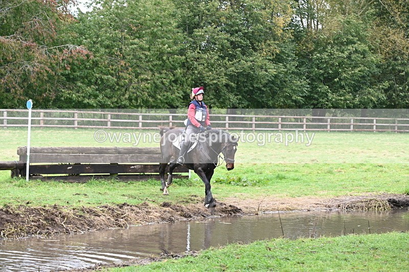 WJ6_6627 - Time at Photographer 13:06 to 13:23