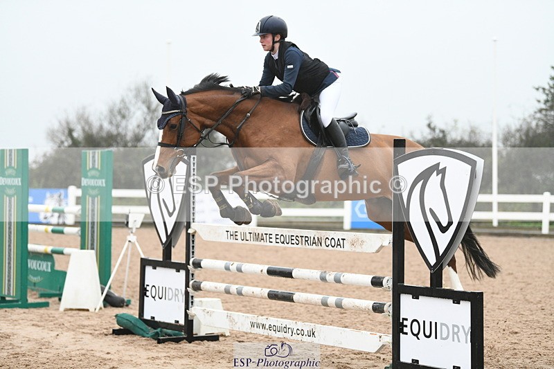 241103A-112239-07777 - SUN Cls 21 Snr Newcomers and 1.10m Open