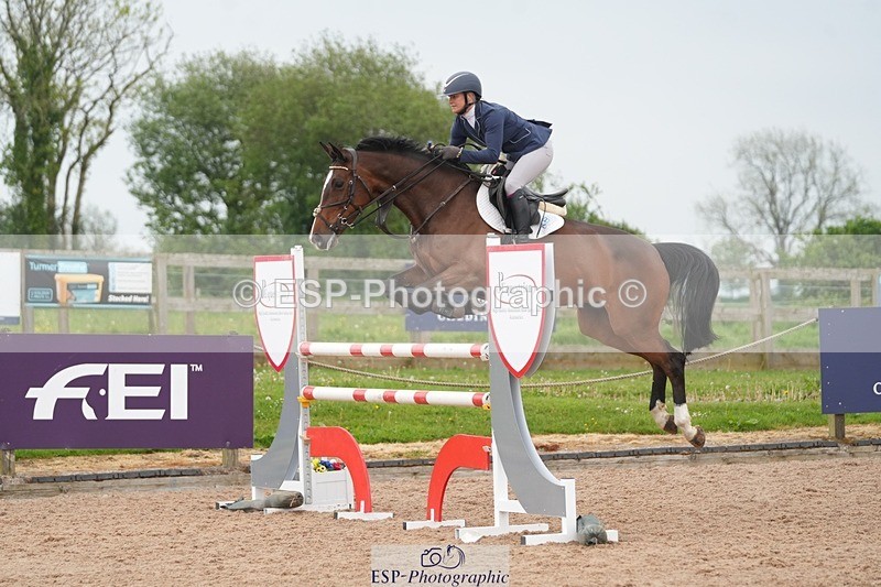 260508-091757-04564 - Cls 12 Snr Foxhunter