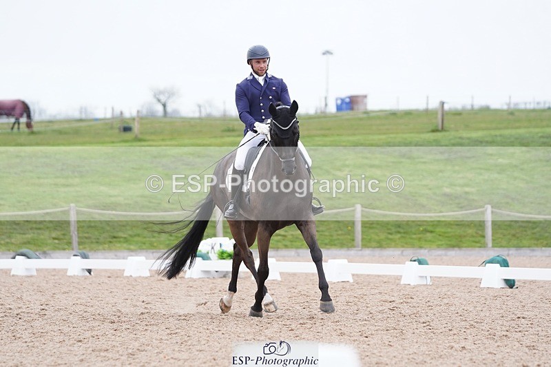 250403-154442-03161 - 023-Davy.Harvey-Diamond.Blue