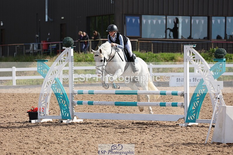 240629A-090502-02844 - Cls 16 British Novice and 80cm Open